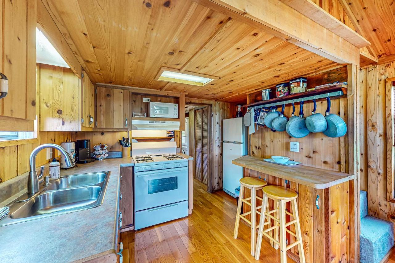 Seneca Lake Serenity Hector Exterior photo