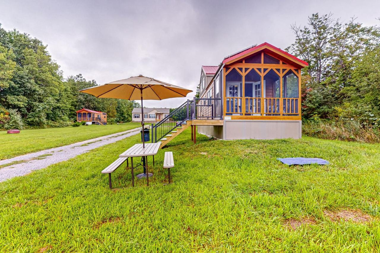 Seneca Lake Serenity Hector Exterior photo