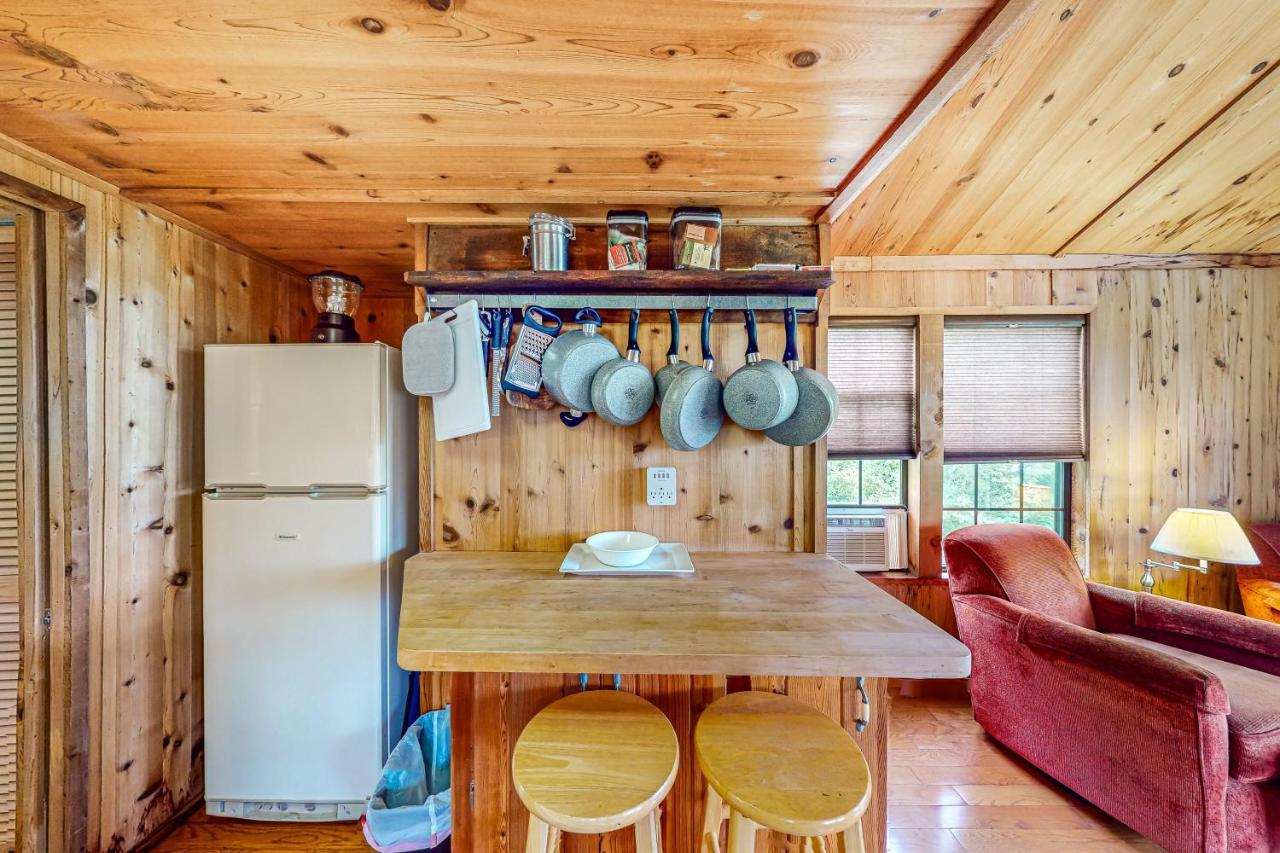 Seneca Lake Serenity Hector Exterior photo