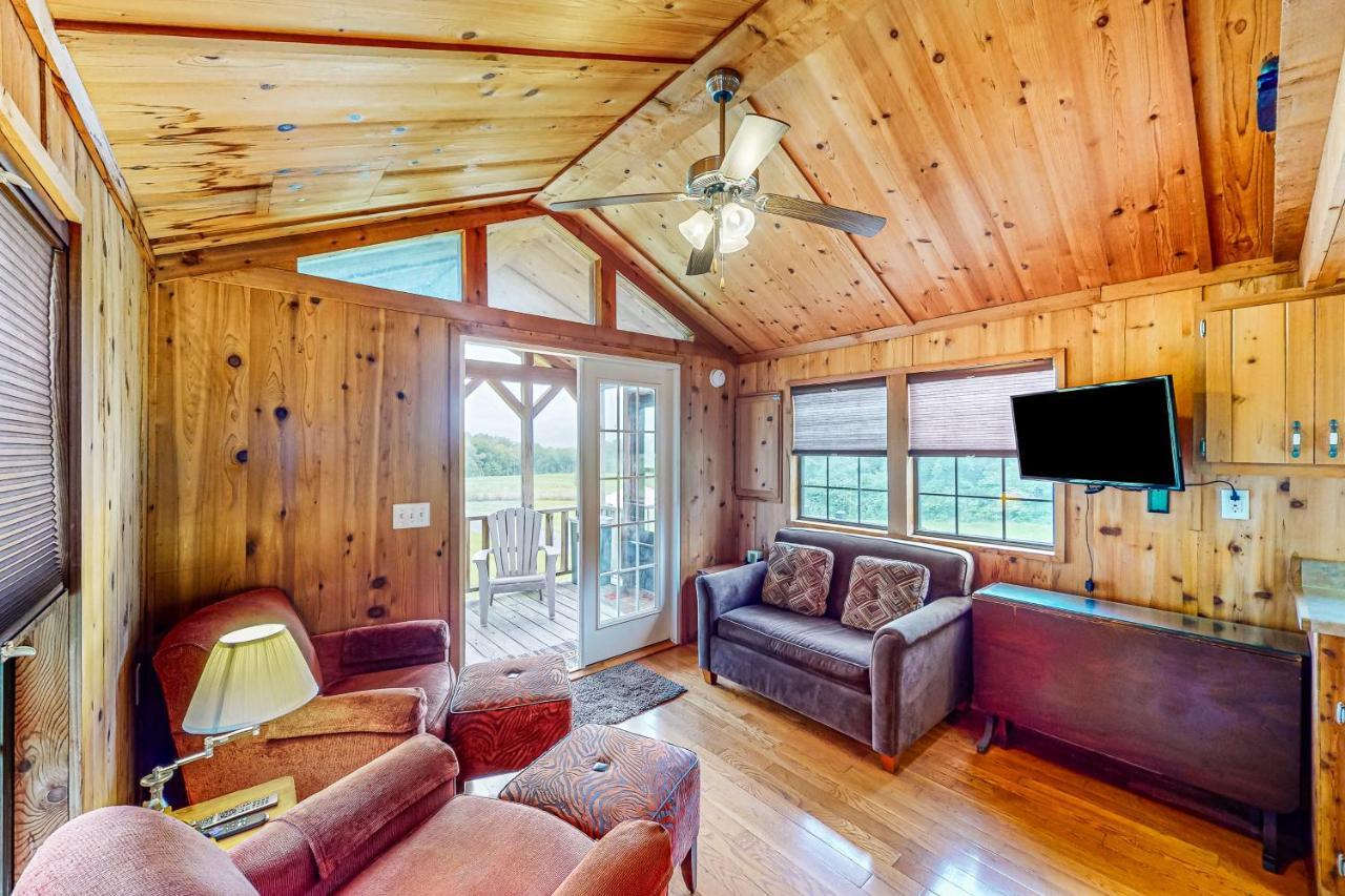 Seneca Lake Serenity Hector Exterior photo